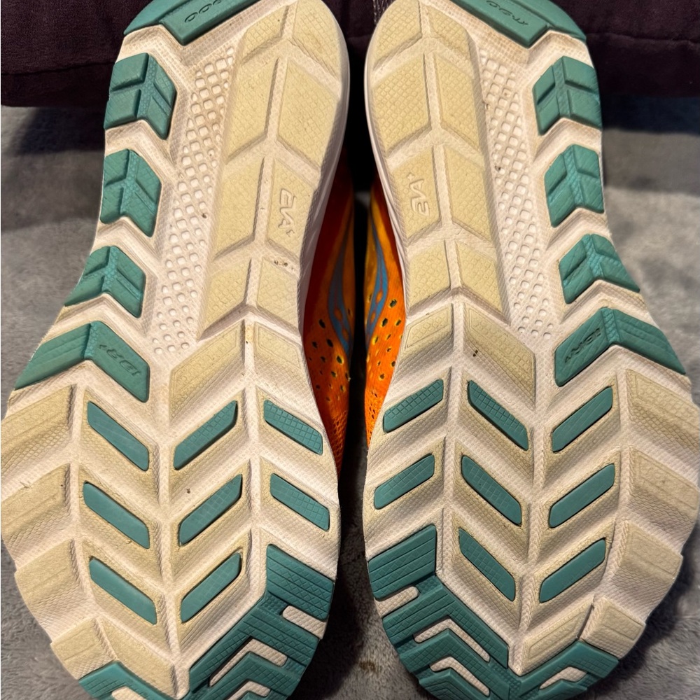 Saucony Kinvara 8 - EUC - Picture 5 of 11
